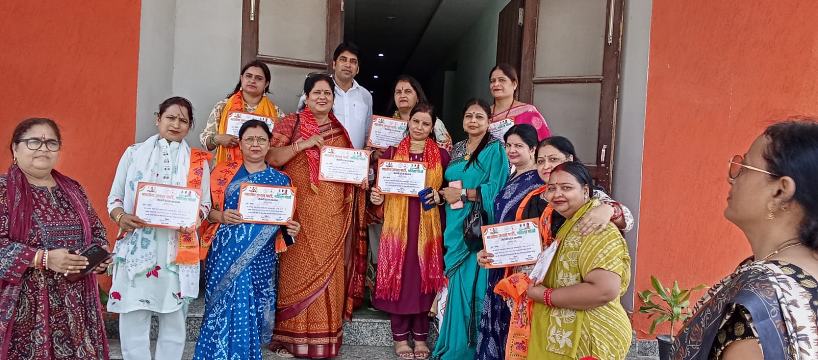 महिलाओं ने लिया कम तेल व कम ईधन का संकल्‍प:भाजपा महिला मोर्चा के द्वारा आयोजित हुआ कार्यक्रम