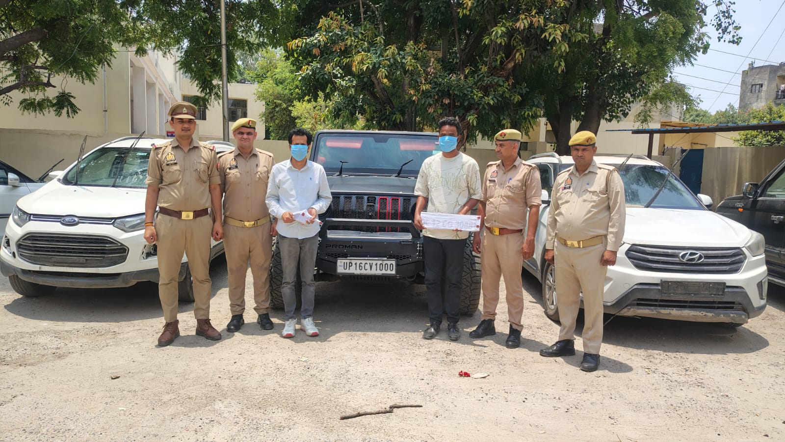लग्जरी वाहन चोरी करने वाले अंतरराज्यीय गिरोह का पर्दाफाश, दो आरोपी पहुंचे सलाखों के पीछे