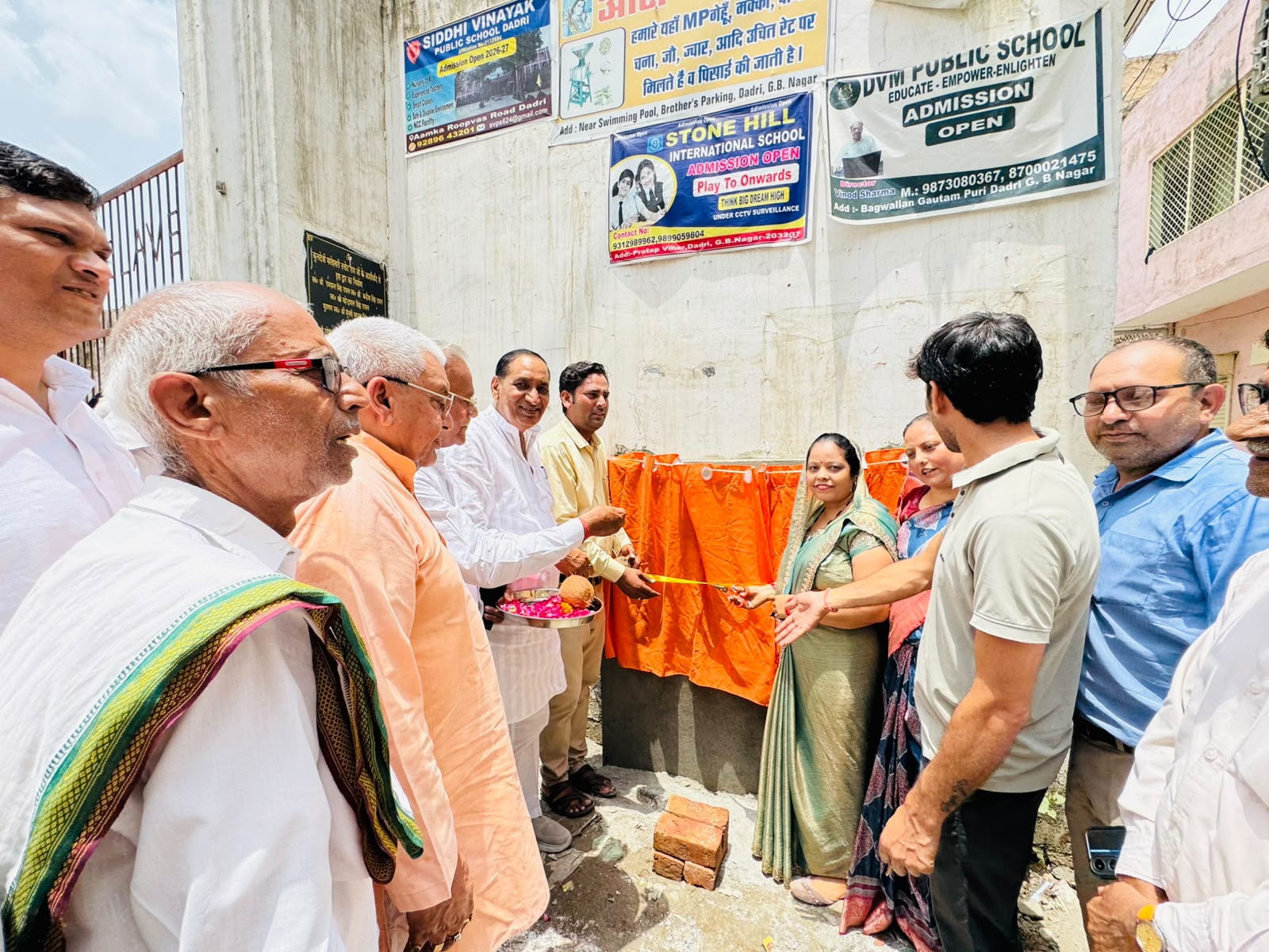 दादरी के वार्ड संख्‍या-2 में बही विकास की बयार:विधायक तेजपाल नागर ने किया निर्माण कार्य का शिलान्‍यास