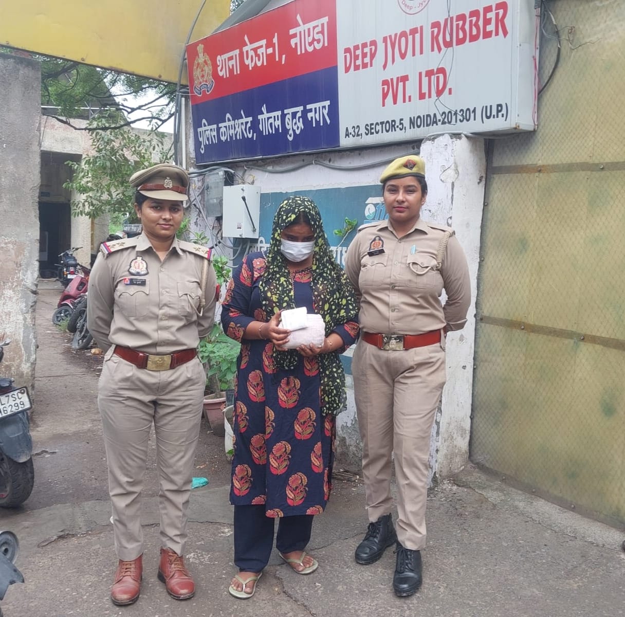 10 लाख की स्मैक के साथ महिला गिरफ्तार, बुआ नूरी के कहने पर करती थी गंदा काम