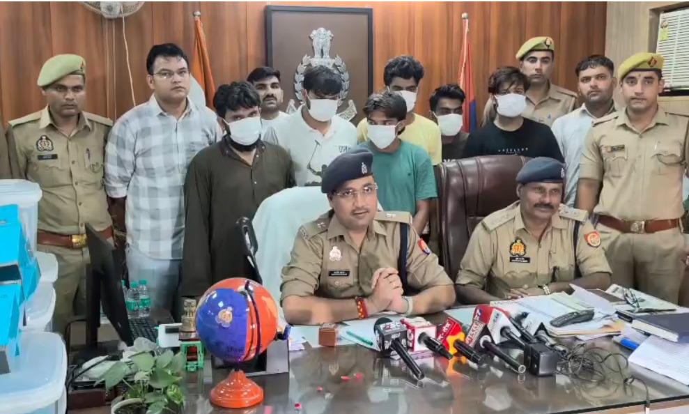 कंपनी से 165 मोबाइल चोरी कर बेचने वाले गिरोह का पर्दाफाश, छह आरोपी पहुंचे सलाखों के पीछे
