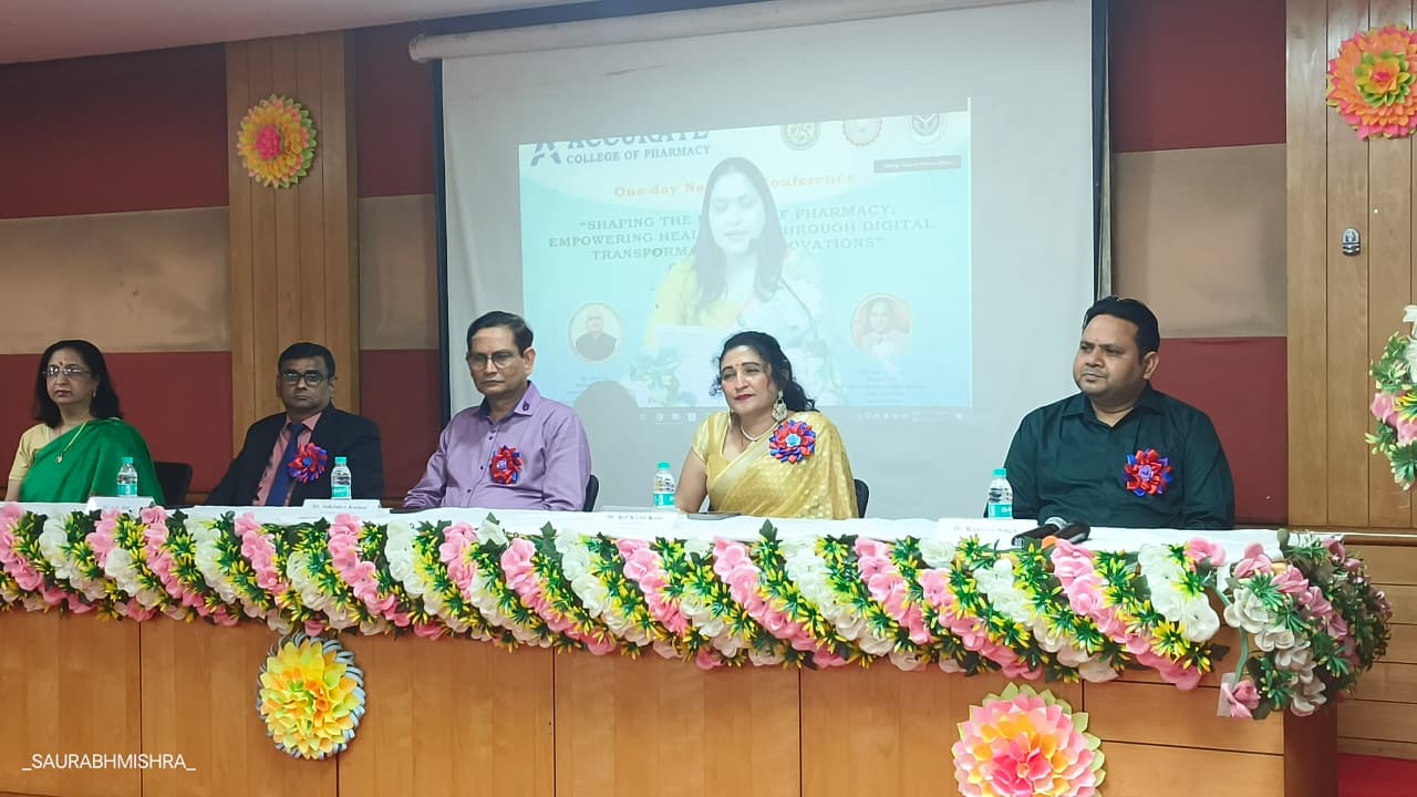 एक्यूरेट कॉलेज में ड्रग डिस्कवरी और हेल्थकेयर पर अंतरराष्ट्रीय सम्मेलन:देश-विदेश से आए विशेषज्ञों ने रखे विचार