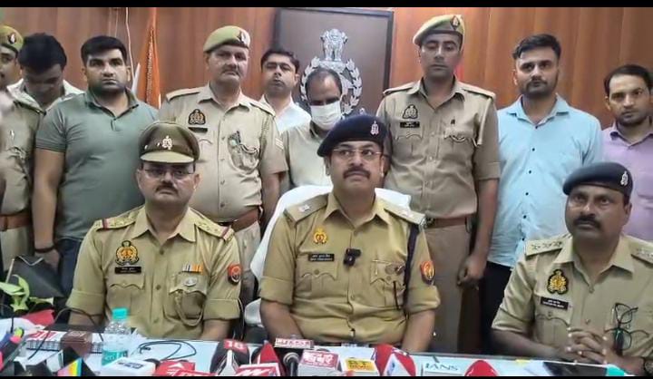 250 सीसीटीवी कैमरे खंगालने पर चोरी करने वाला गिरफ्तार, 11 लाख के आभूषण मिले