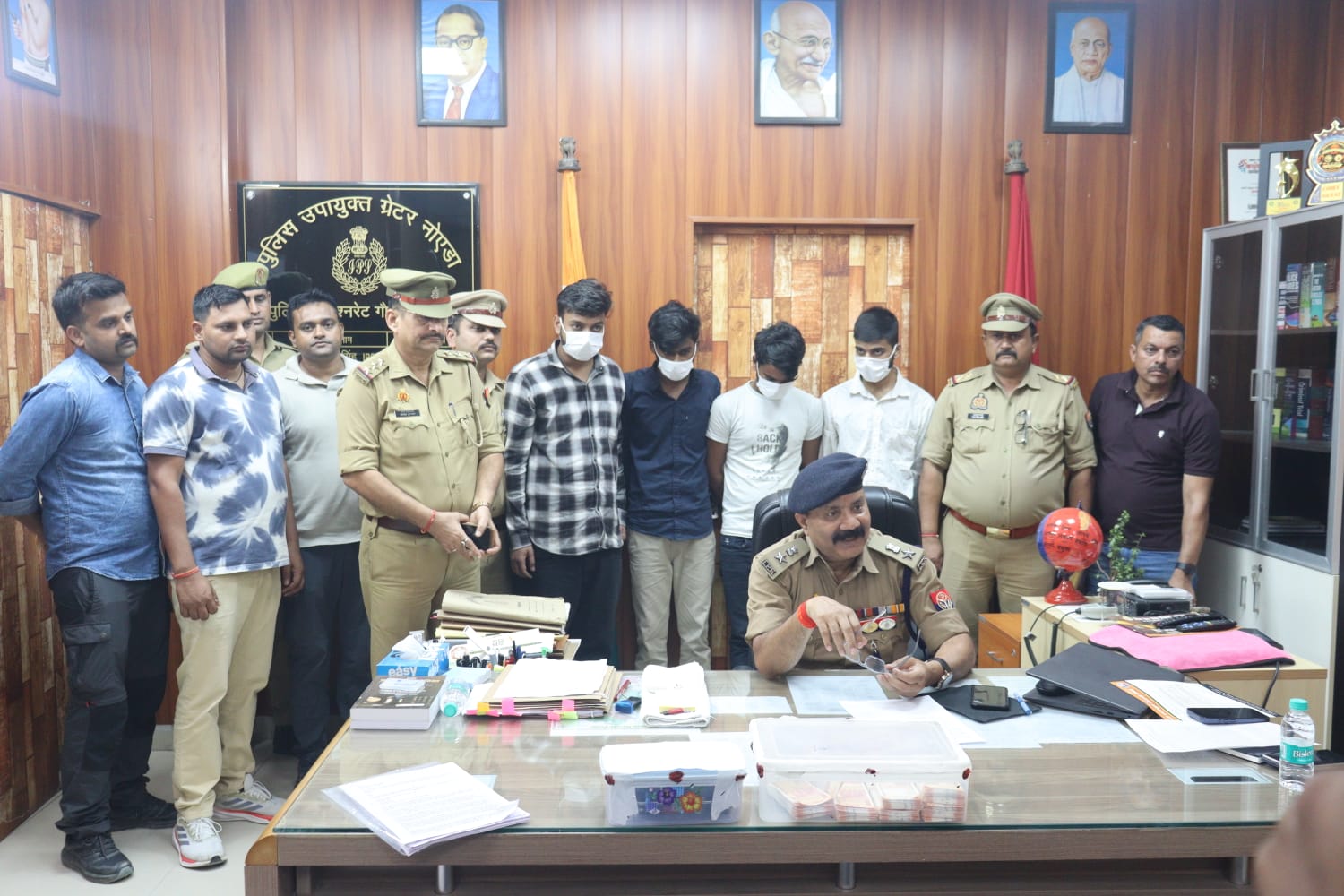तीन गुना रकम का झांसा देकर खपाते थे नकली नोट, 1.84 लाख की जाली करेंसी के साथ चार गिरफ्तार