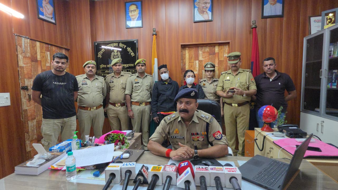 ग्रेटर नोएडा में एक करोड़ की एमडीएमए ड्रग्स के साथ दो विदेशी नागरिक गिरफ्तार, दिल्ली-एनसीआर में सप्लाई करने का आरोप