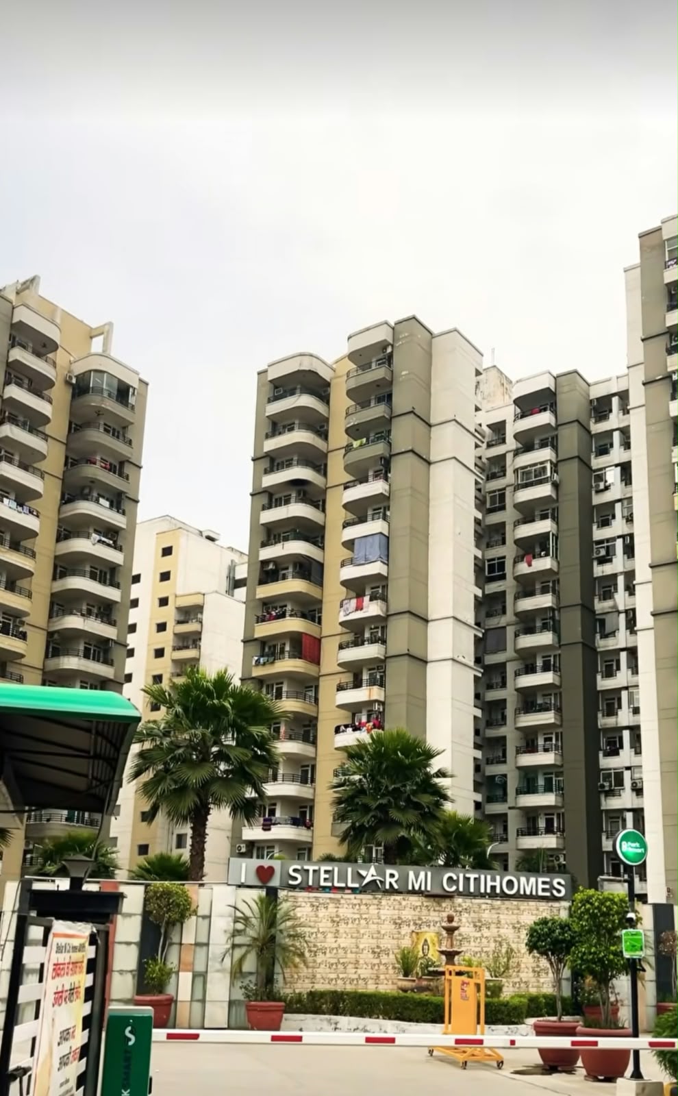 स्टेलर एमआई सिटी होम्स में दूसरे दिन भी 200 घरों की बिजली गुल, प्रीपेड मीटर से बिना सहमति पैसे काटने का आरोप